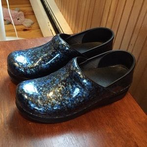 Dansko professional clogs
